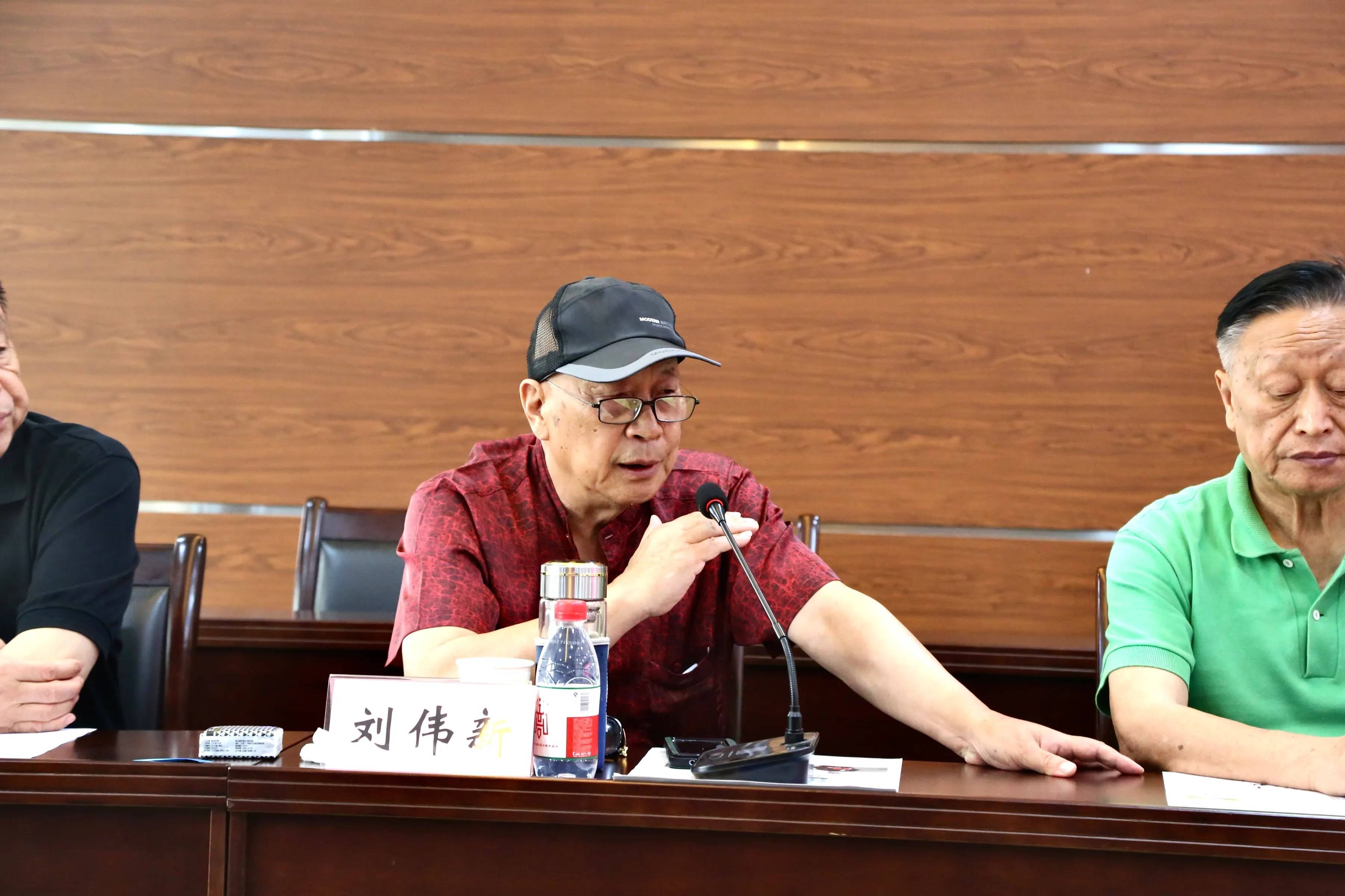 艺术进警营 书画赠英雄 (图5)