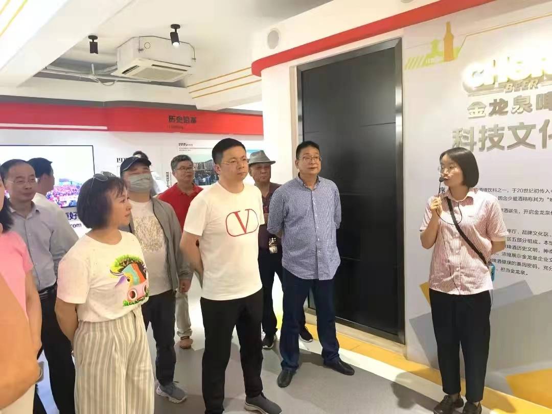 五十多家商（协）会秘书长走进荆门 (图9)