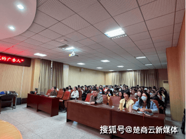 行业专家与师生畅谈“AI时代的广告人”(图4)