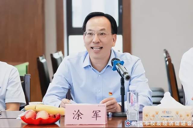 新质生产力下的党建 武汉校促会党支部走进革命老区黄冈(图15)